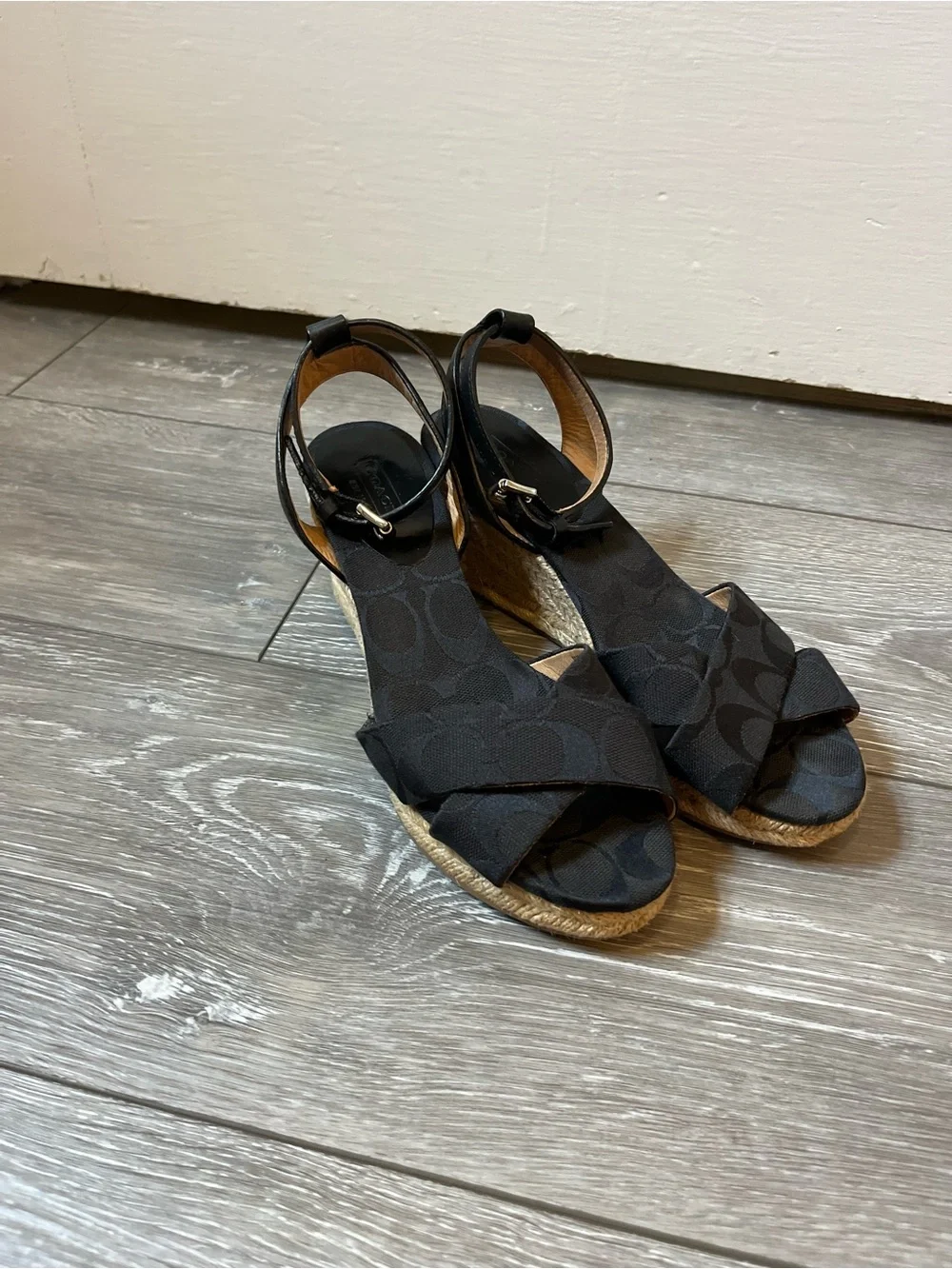 Coach signature jacquard espadrille wedge sandals Henley Size 7.5 Black